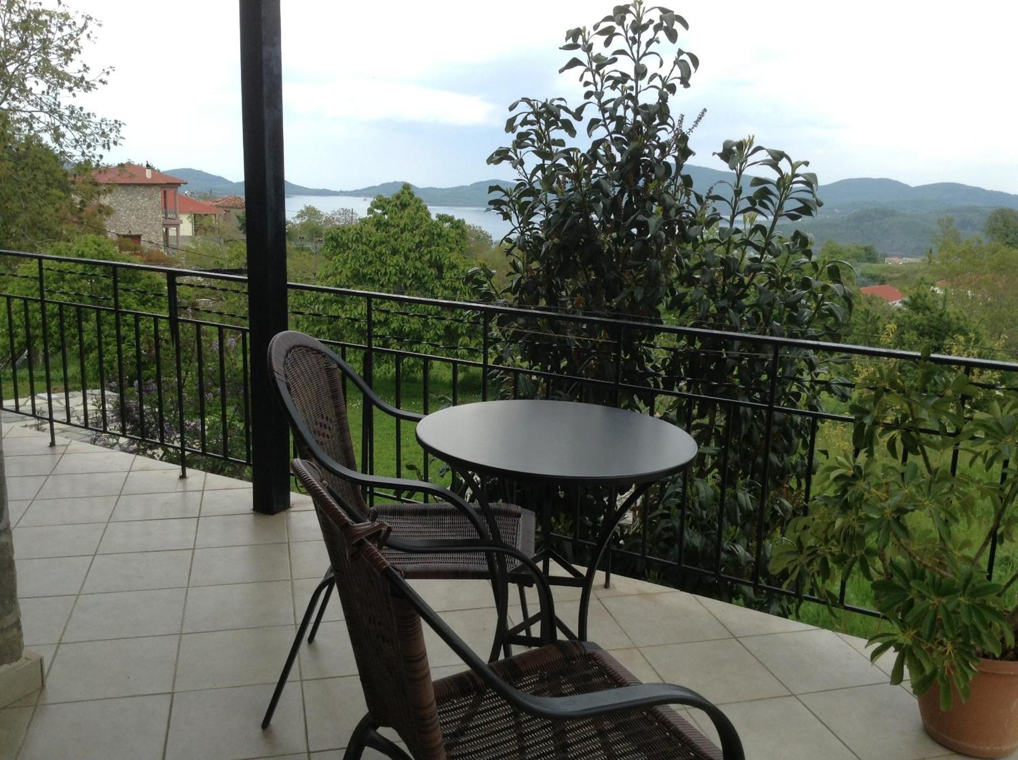 Guesthouse Lamprini Неохорион Экстерьер фото