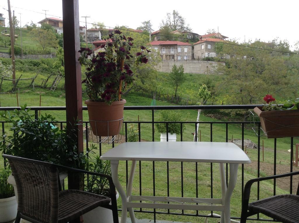 Guesthouse Lamprini Неохорион Экстерьер фото